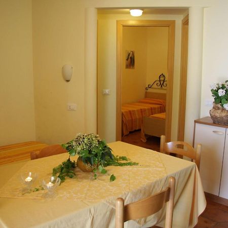 Residence Villaggio Smedile カーポ・ヴァチカーノ エクステリア 写真